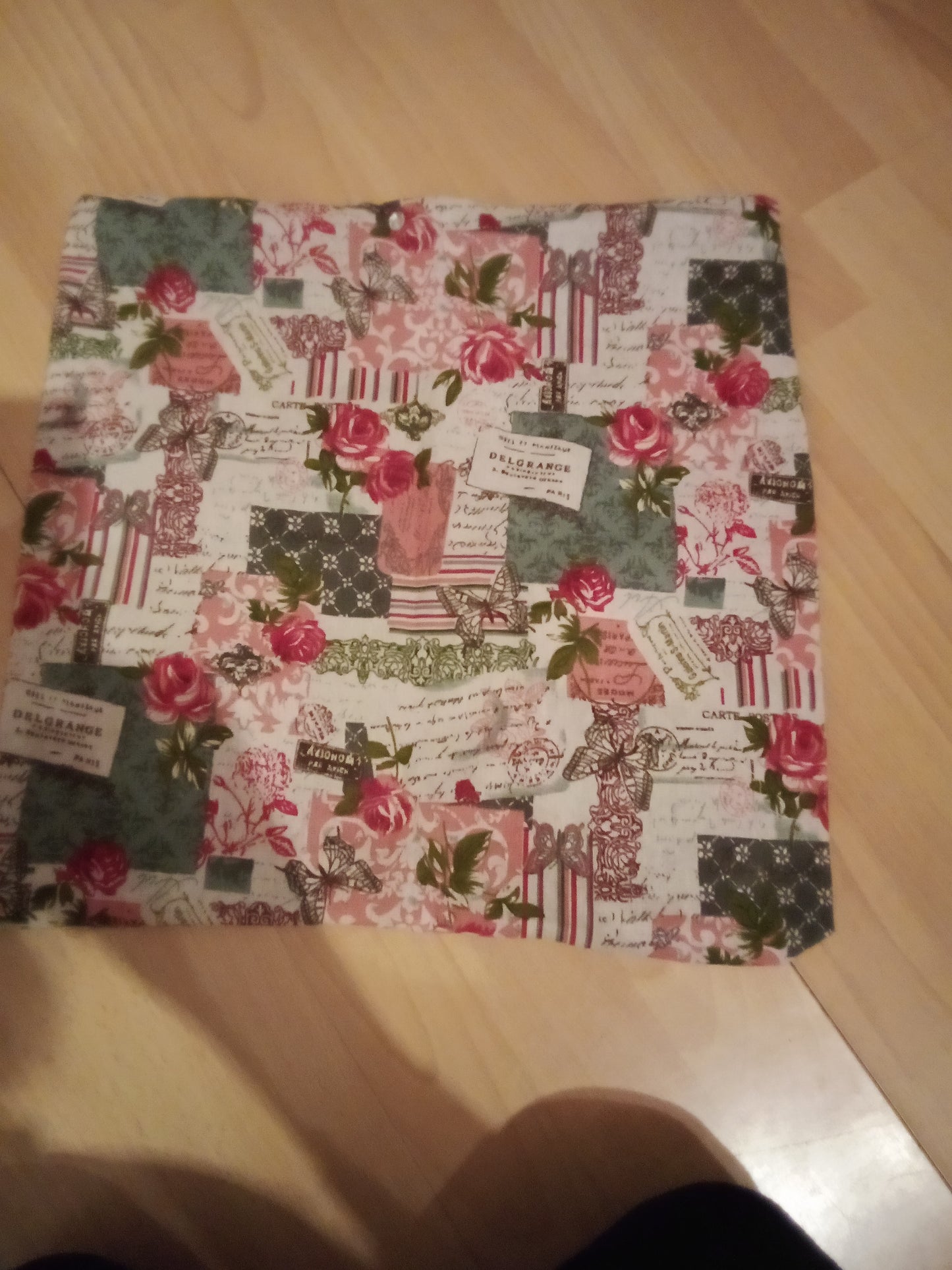 Rosen-Kissenhülle 50x50 cm – dekorativ & elegant
