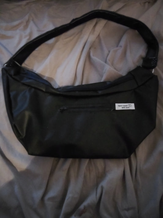Kunstlederhandtasche für Damen – vegan, elegant & praktisch