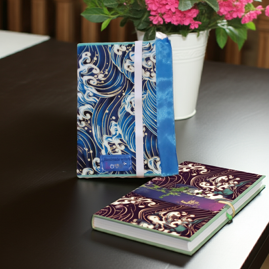 Buchhuelle 16x 21 in Blau aus Filz und Stoff